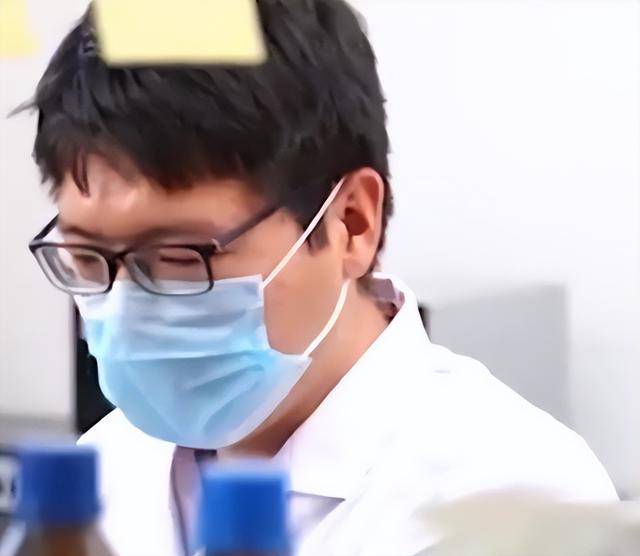 梦舟载人飞船零高度逃逸飞行试验取得圆满成功